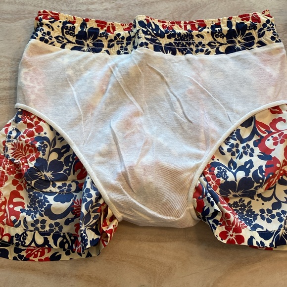 Soobaya Hawaiian Tropical Print Swim Trunks - Picture 6 of 8